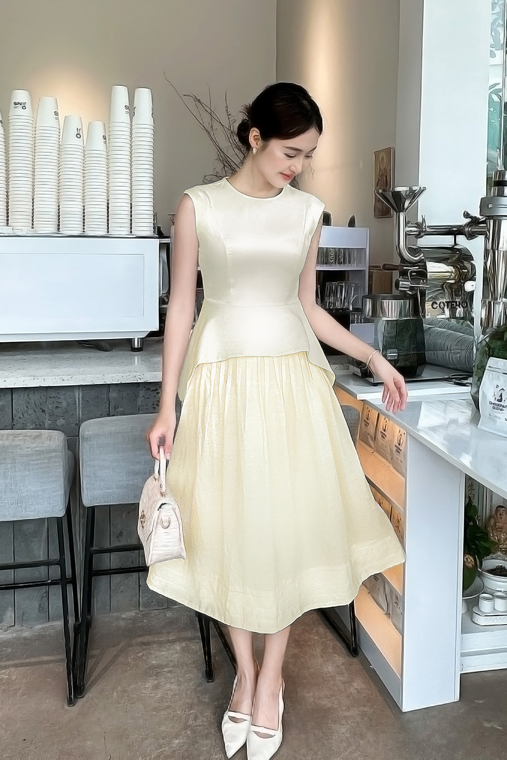 Đầm dự tiệc peplum dáng xòe
