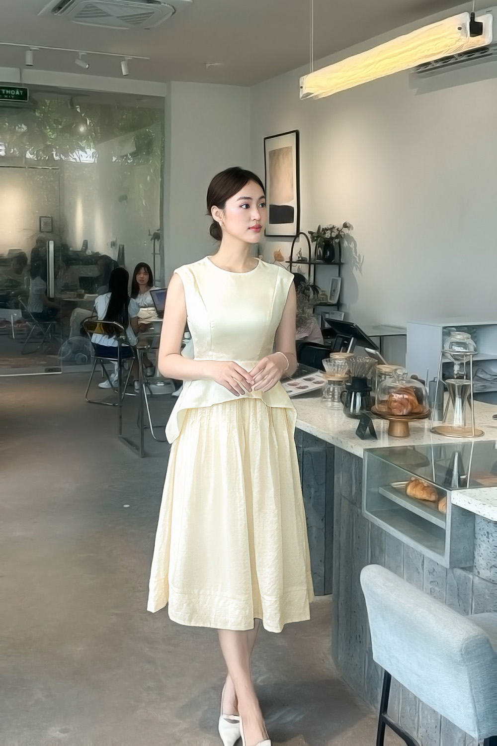Đầm dự tiệc peplum dáng xòe