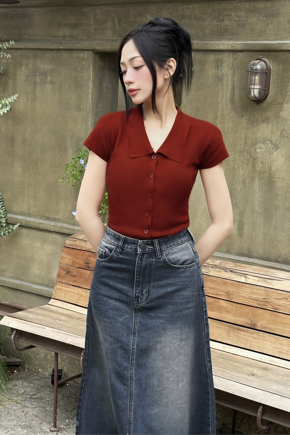 Áo len dệt kim tay chờm màu đỏ