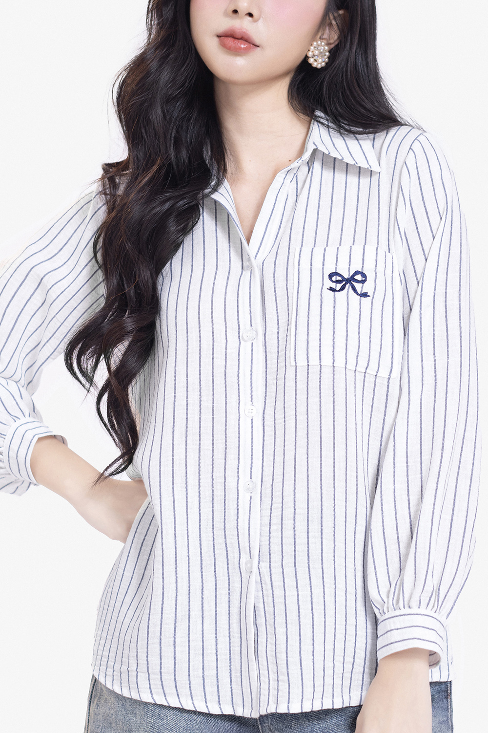 Áo sơ mi công sở kẻ sọc phối túi