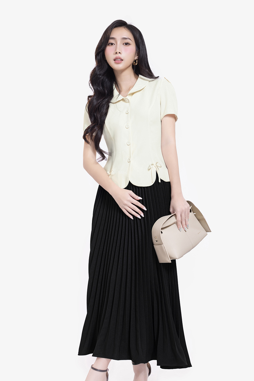 Áo kiểu công sở nữ cổ sen tay ngắn