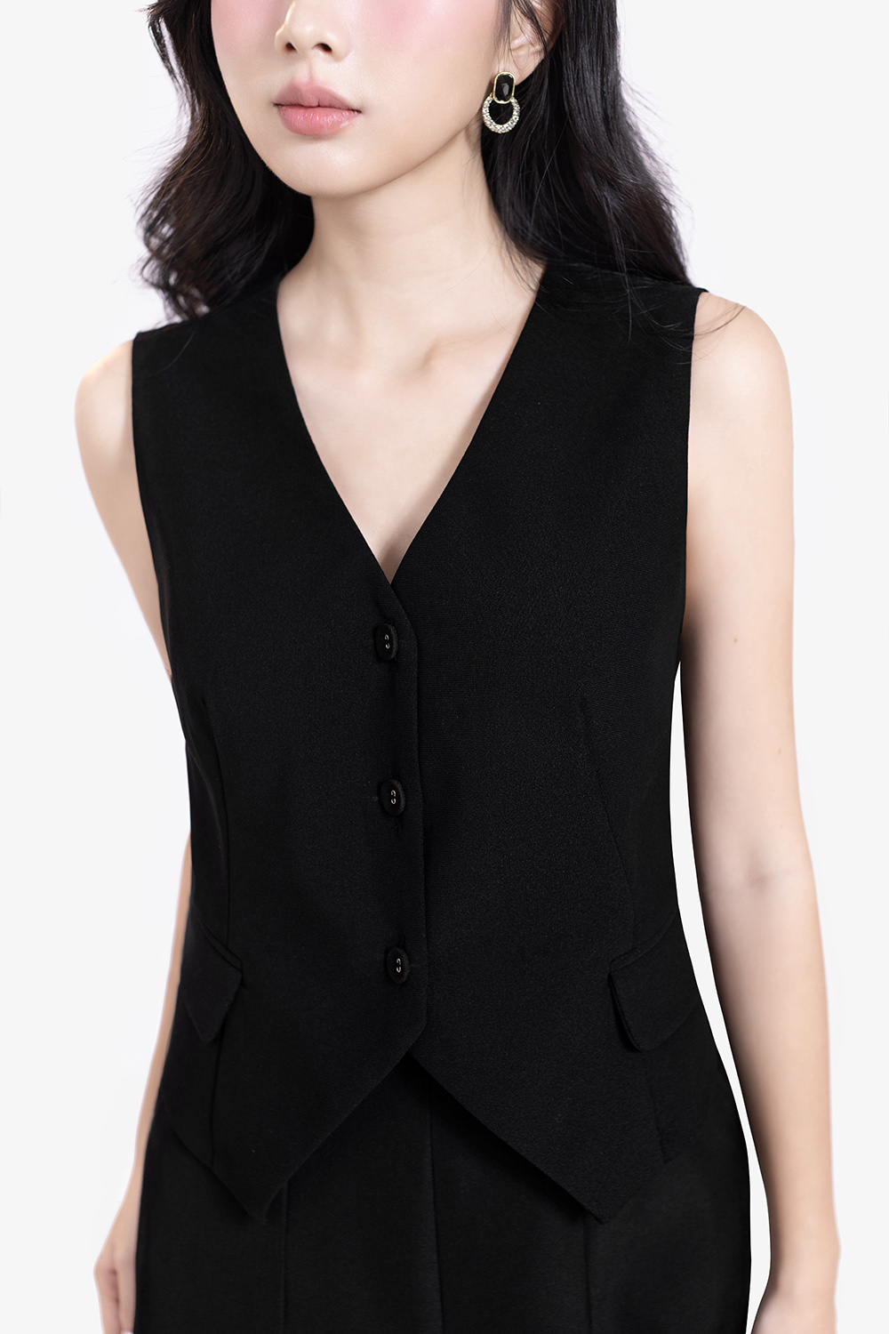 Áo gile nữ màu đen phối túi đắp