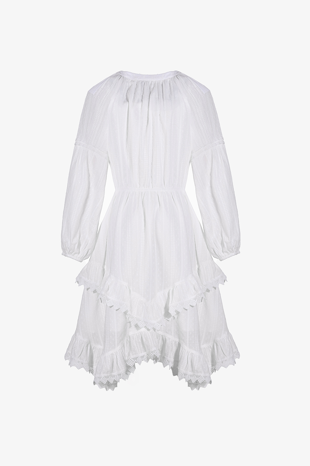 Đầm trắng tay dài dáng xòe phối bèo