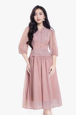 Đầm xòe hồng nhấn eo tay lỡ