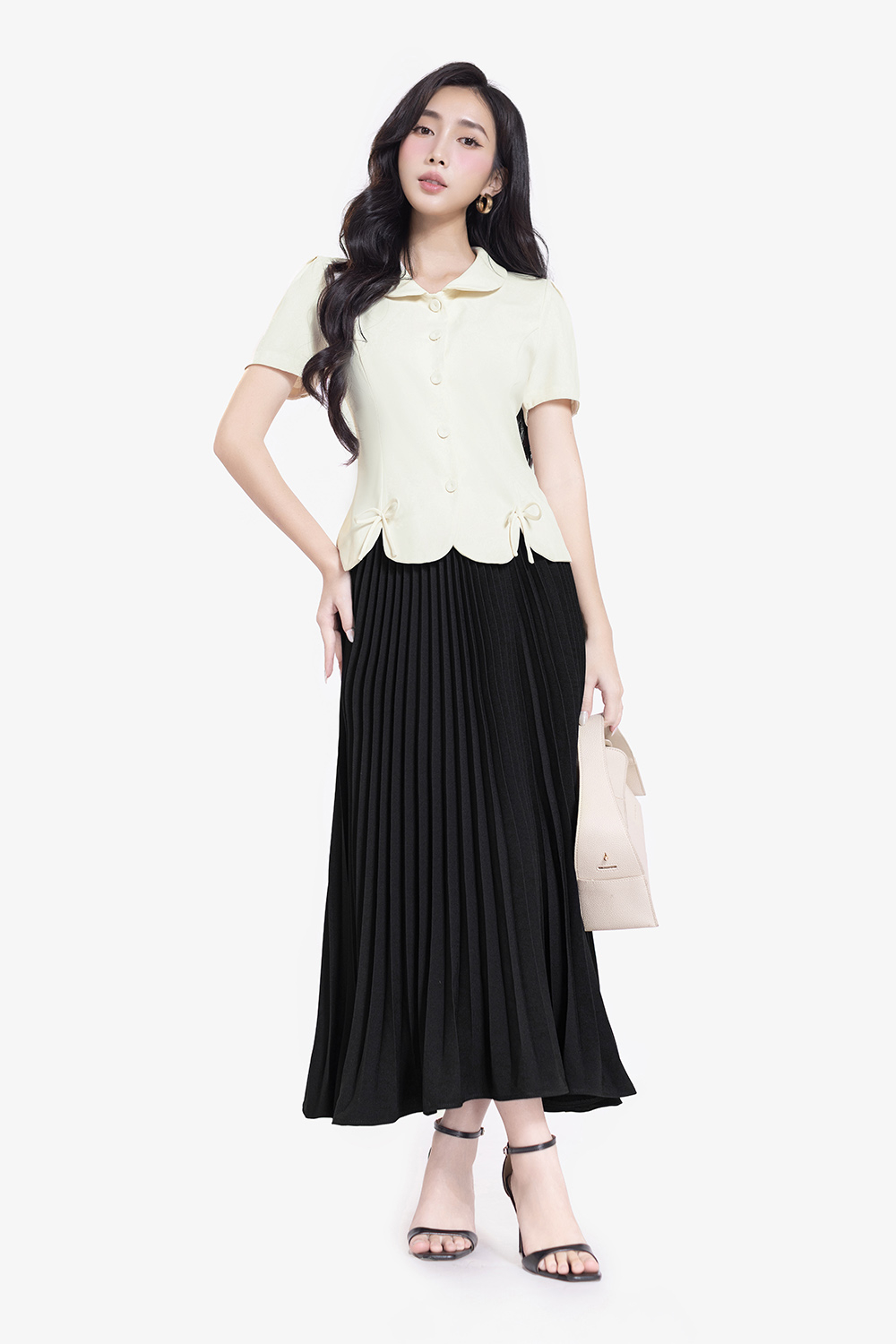 Áo kiểu công sở nữ cổ sen tay ngắn