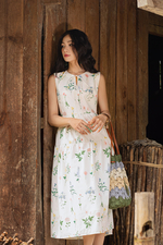 Đầm hoa dáng xòe dài cổ phối nơ