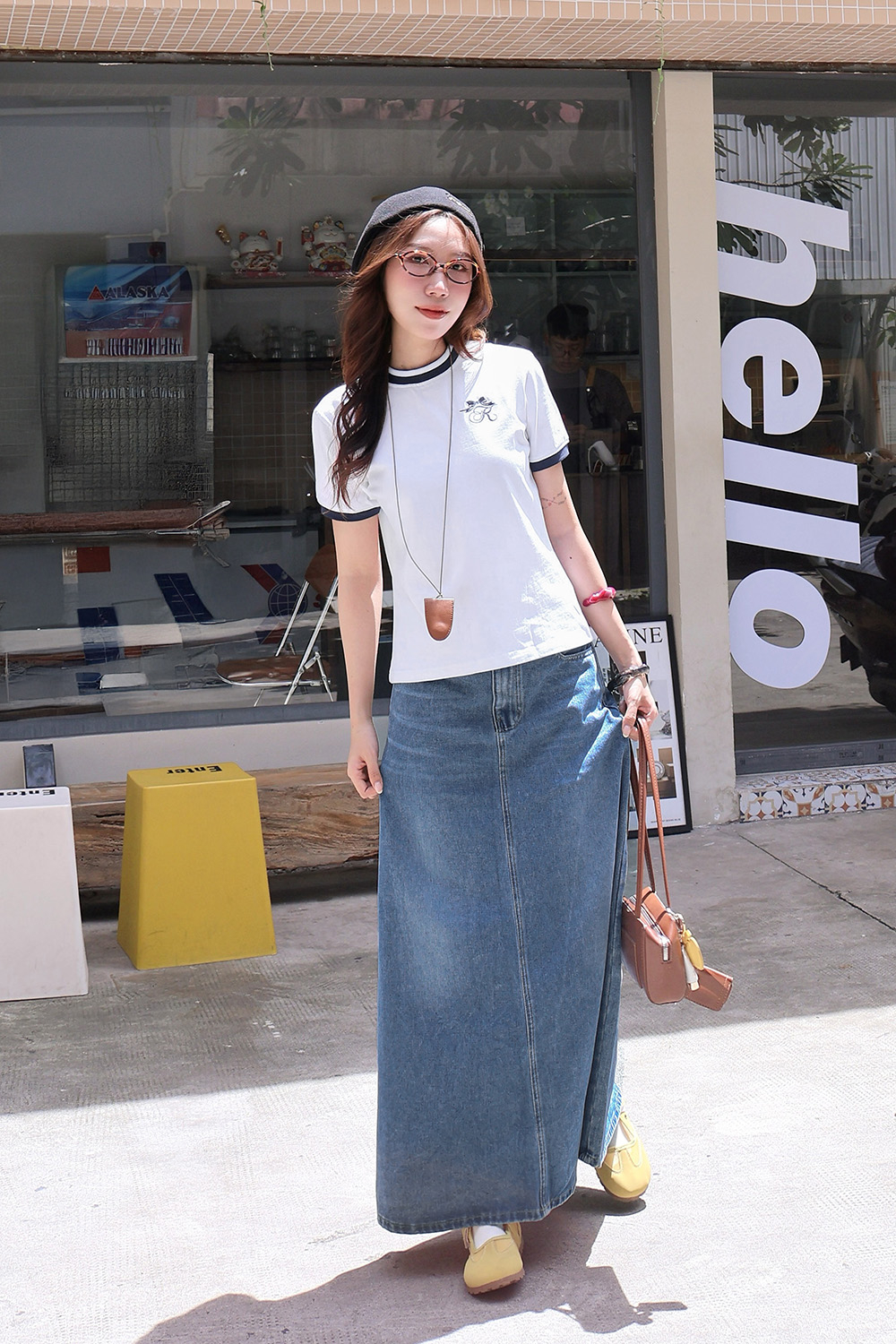 Chân váy jeans dáng dài chữ A xòe