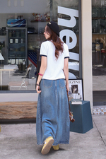 Chân váy jeans dáng dài chữ A xòe