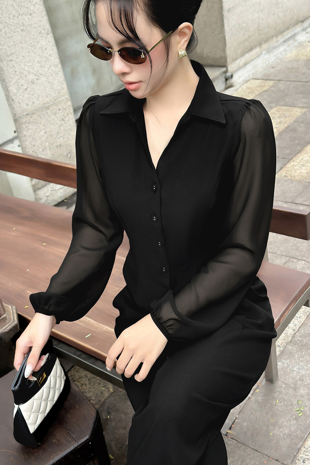 Áo sơ mi công sở tay dài màu đen