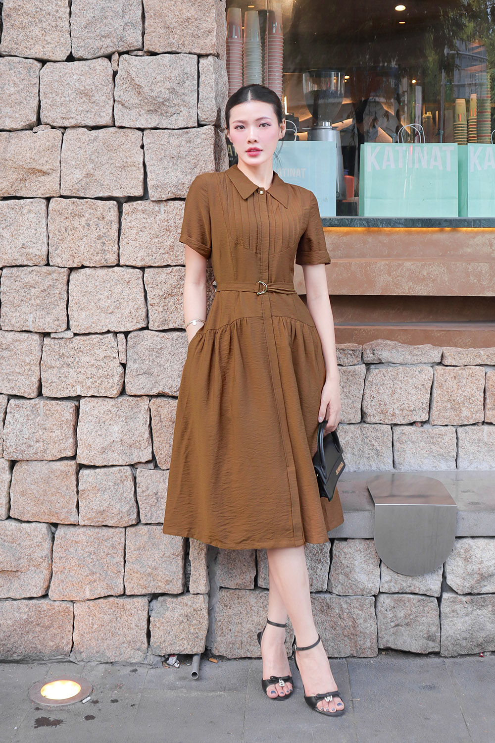 Đầm sơ mi công sở kèm đai eo