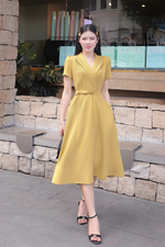 Đầm xòe công sở cổ đan tông màu vàng