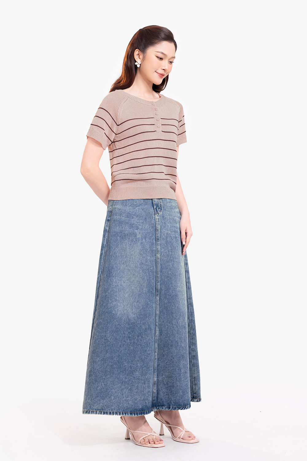 Áo len dệt kim hồng ruốc kẻ sọc