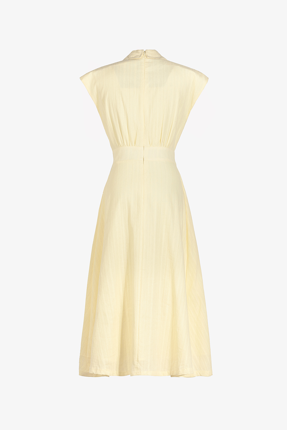 Đầm xòe sơ mi dáng dài nhấn eo