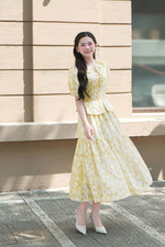 Áo kiểu nữ dáng peplum hoa nhí vàng