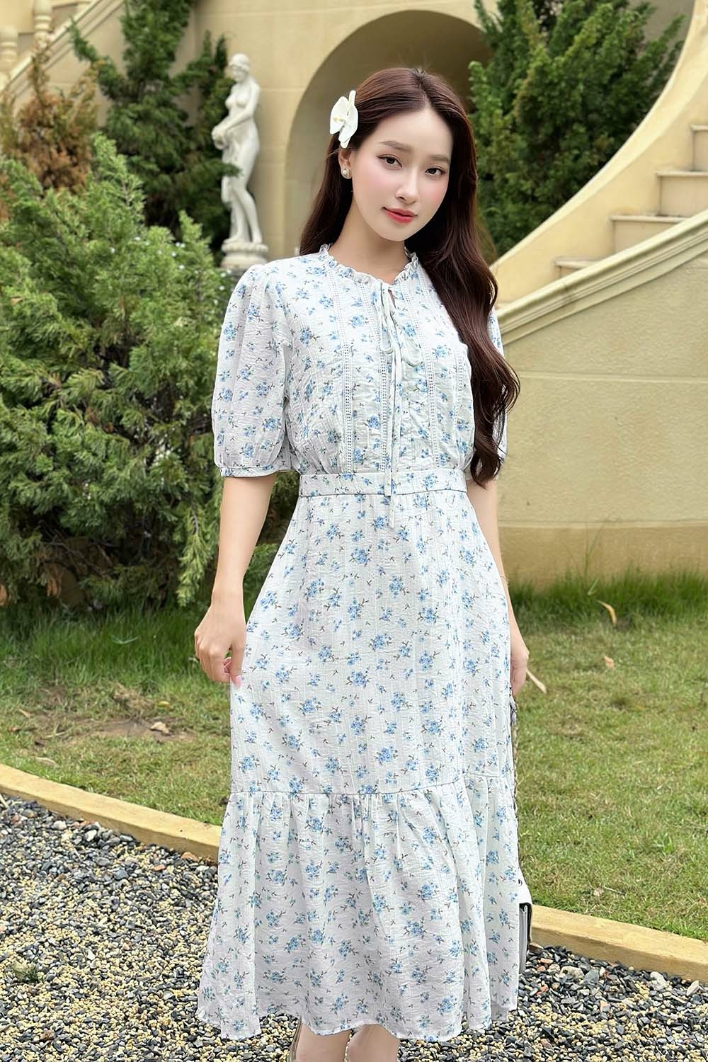 Đầm trắng hoa nhí dáng đuôi cá KK176-39