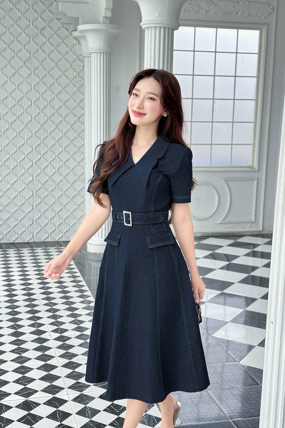 Đầm denim dáng xòe kèm thắt lưng KK177-03