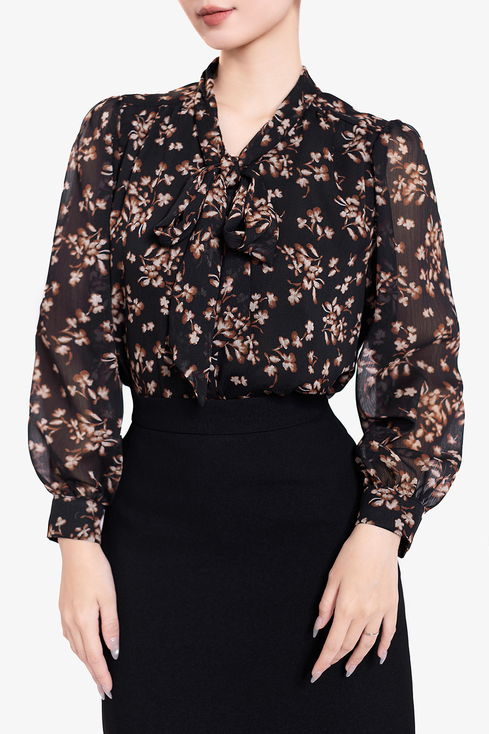 Áo sơ mi nữ màu đen hoa nhí cổ phối nơ