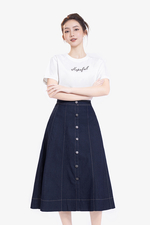 Chân váy xòe denim viền chỉ dáng dài phối nút