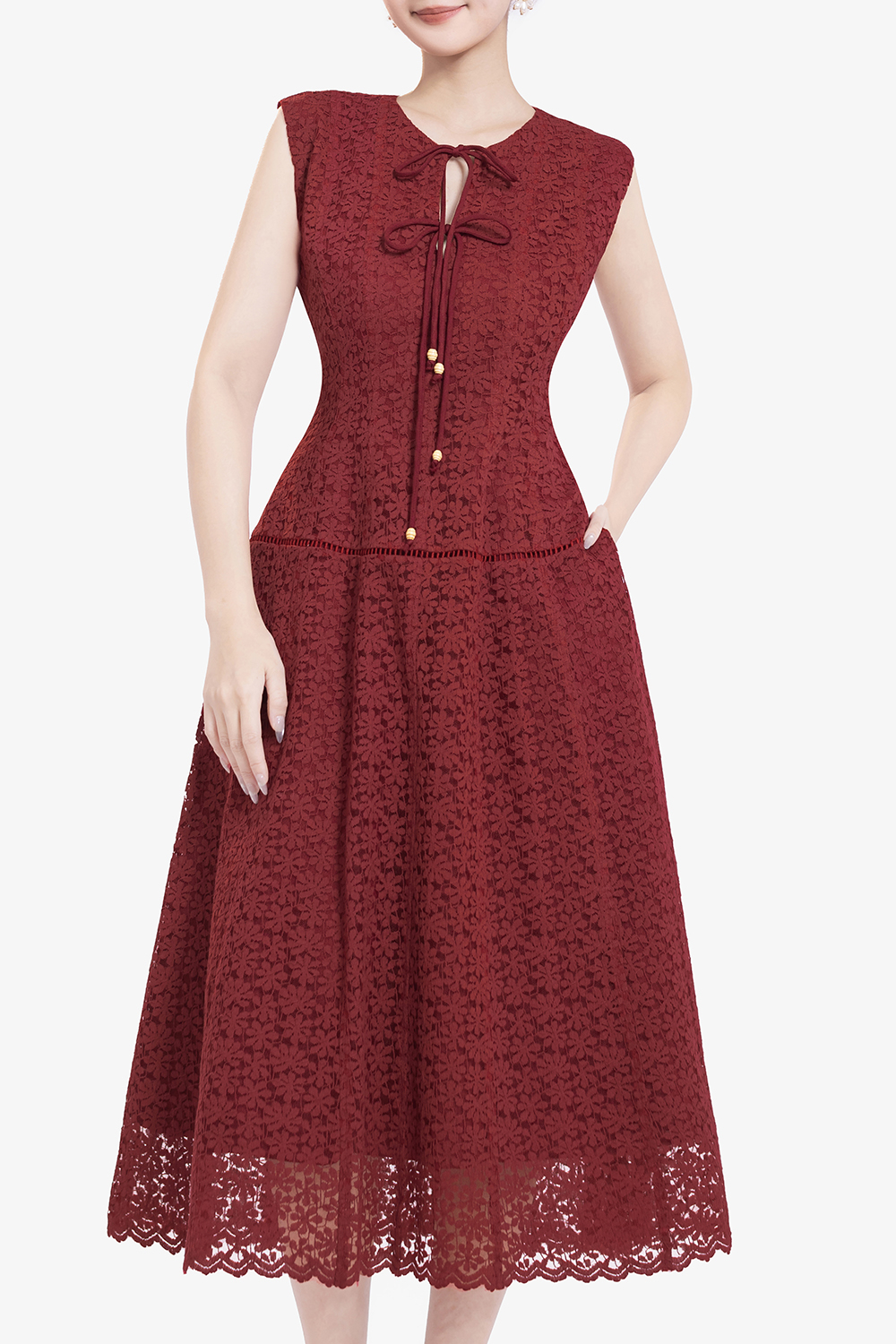 Đầm ren đỏ dáng xòe sát nách