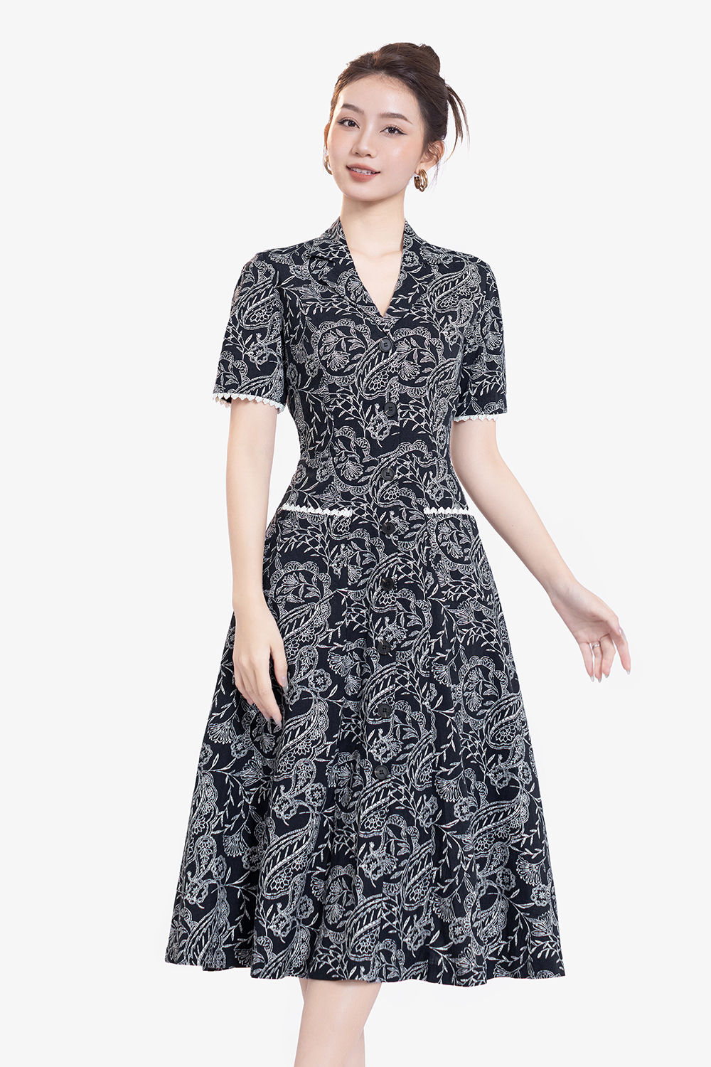 Đầm xòe công sở nữ cổ đan tông hoa trắng