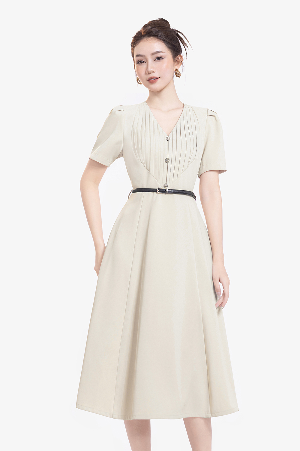 Đầm xòe công sở cổ V phối nút