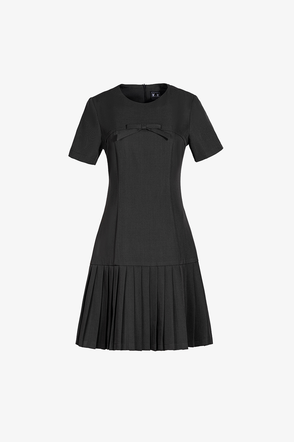 Đầm ngắn dáng đuôi cá phối xếp ly