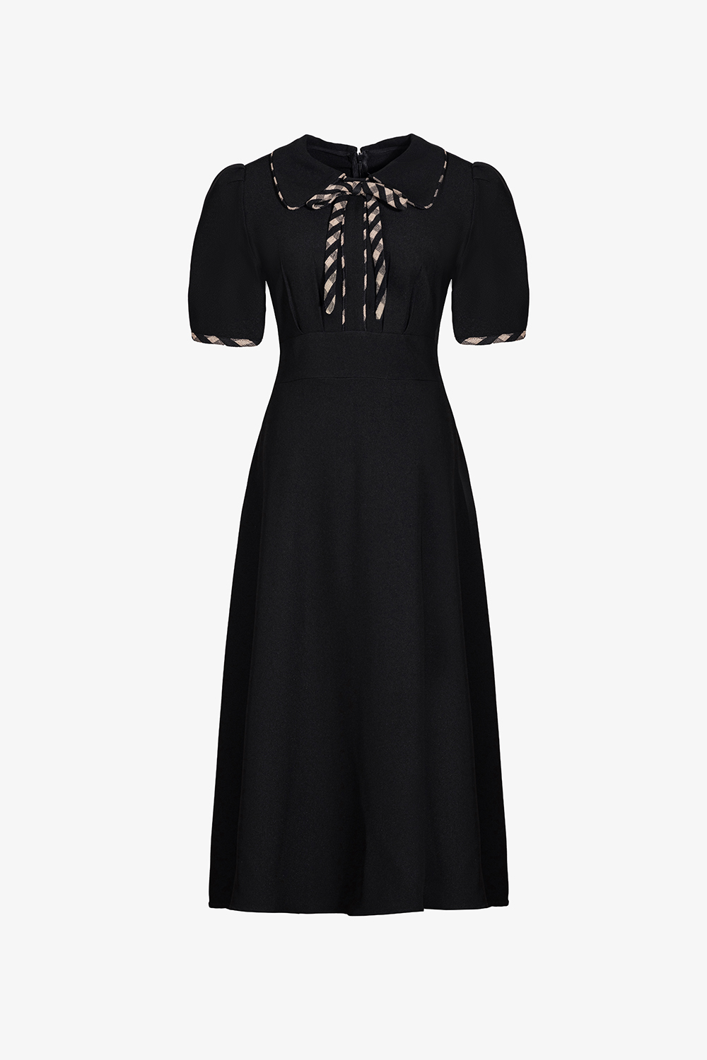 Đầm xòe đen công sở cổ phối nơ caro