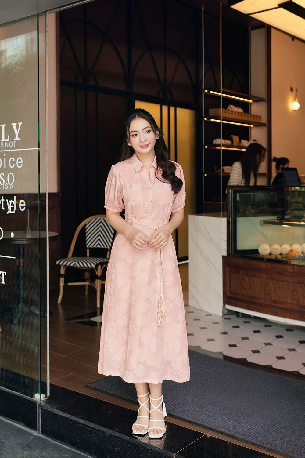 Đầm hoa dáng xòe dài màu hồng