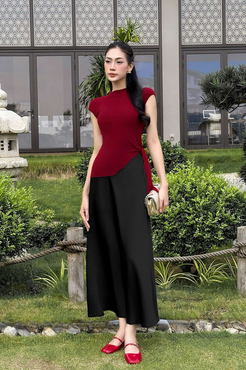 Áo len dệt kim màu đỏ lệch tà phối nơ ASM28-28