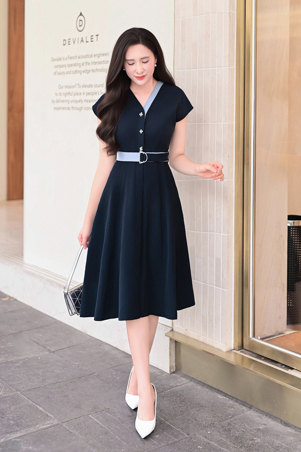 Đầm xòe công sở cổ V tay chờm phối màu