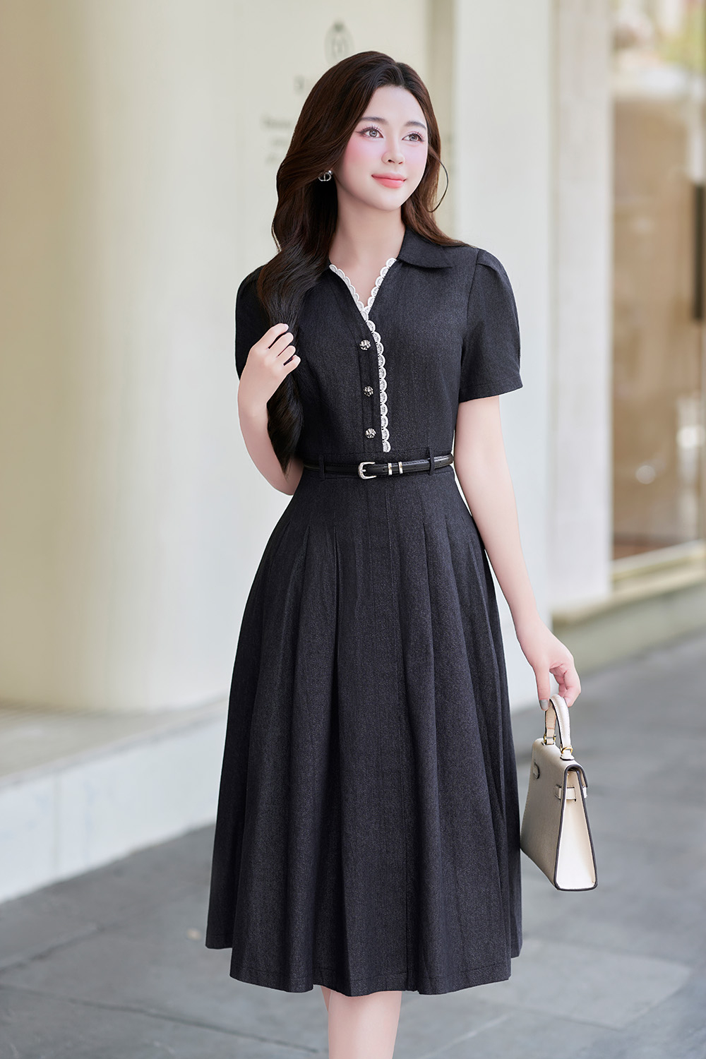 Đầm xòe denim cổ sơ mi phối ren trắng