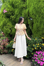 Áo peplum hoa cổ V tay phồng