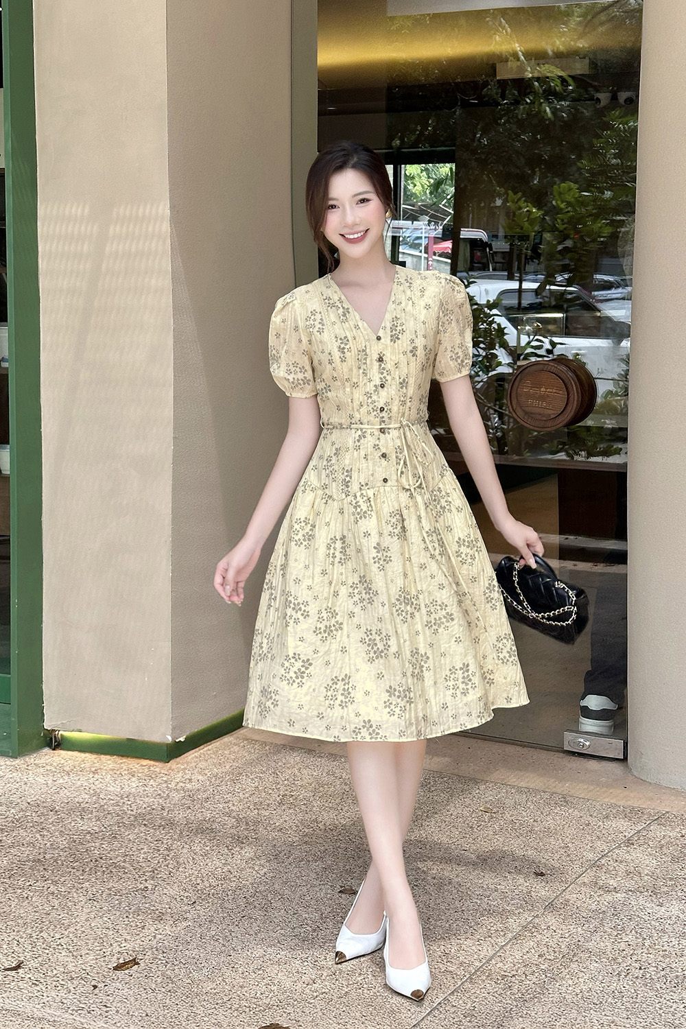 Đầm hoa nhí dáng xòe phối thắt lưng