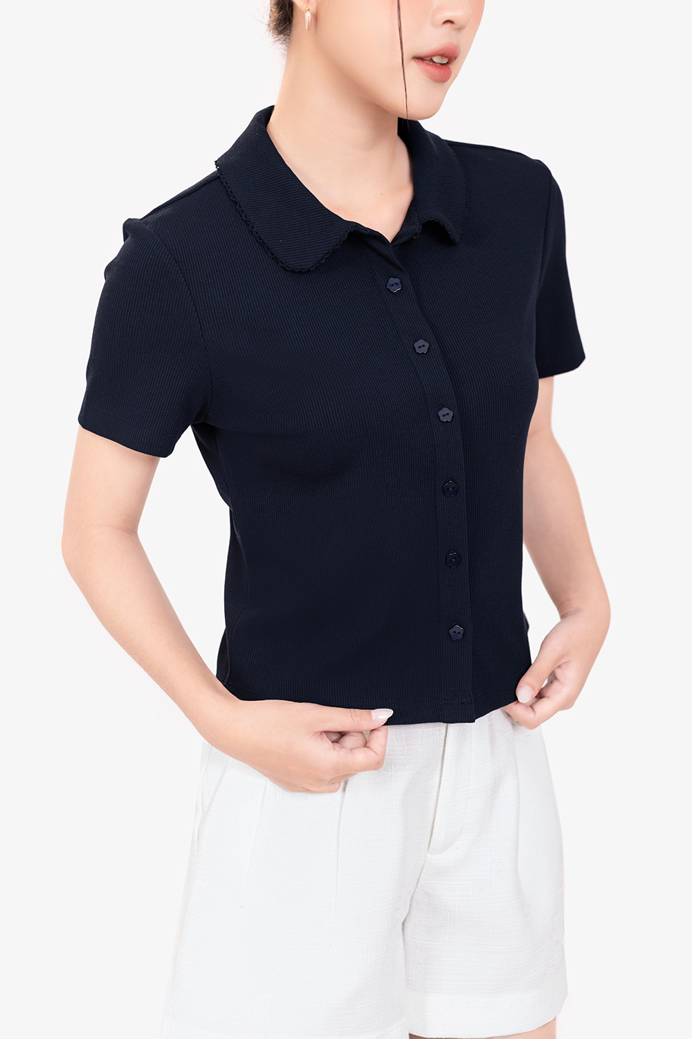 Áo thun gân xanh đen cổ sen cài cúc trước