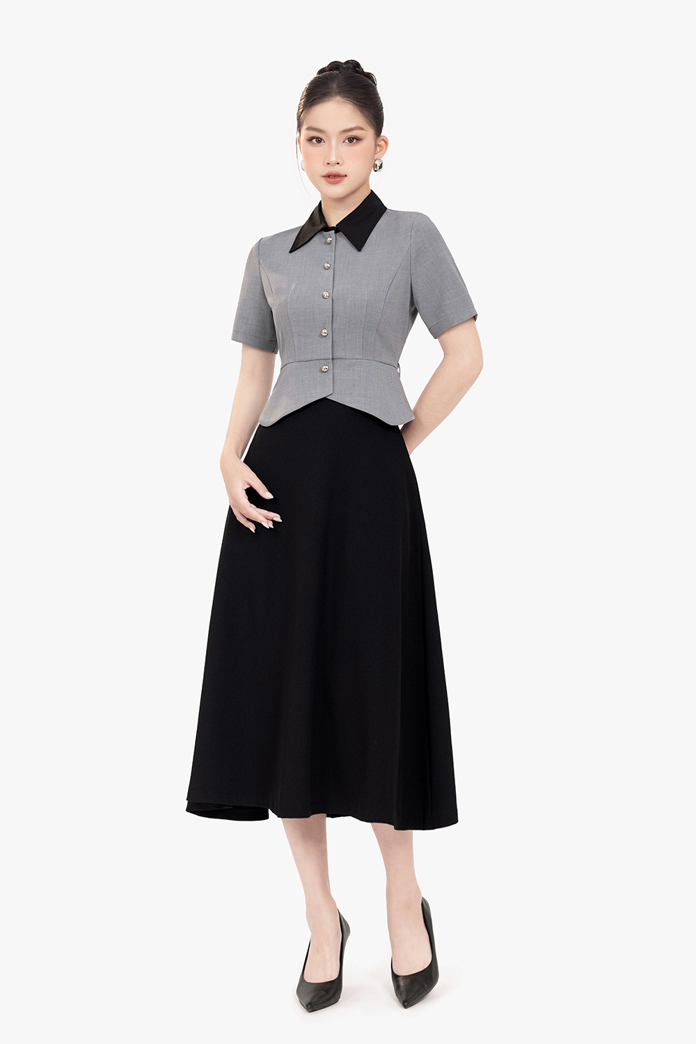 Chân váy midi công sở màu đen dáng xòe
