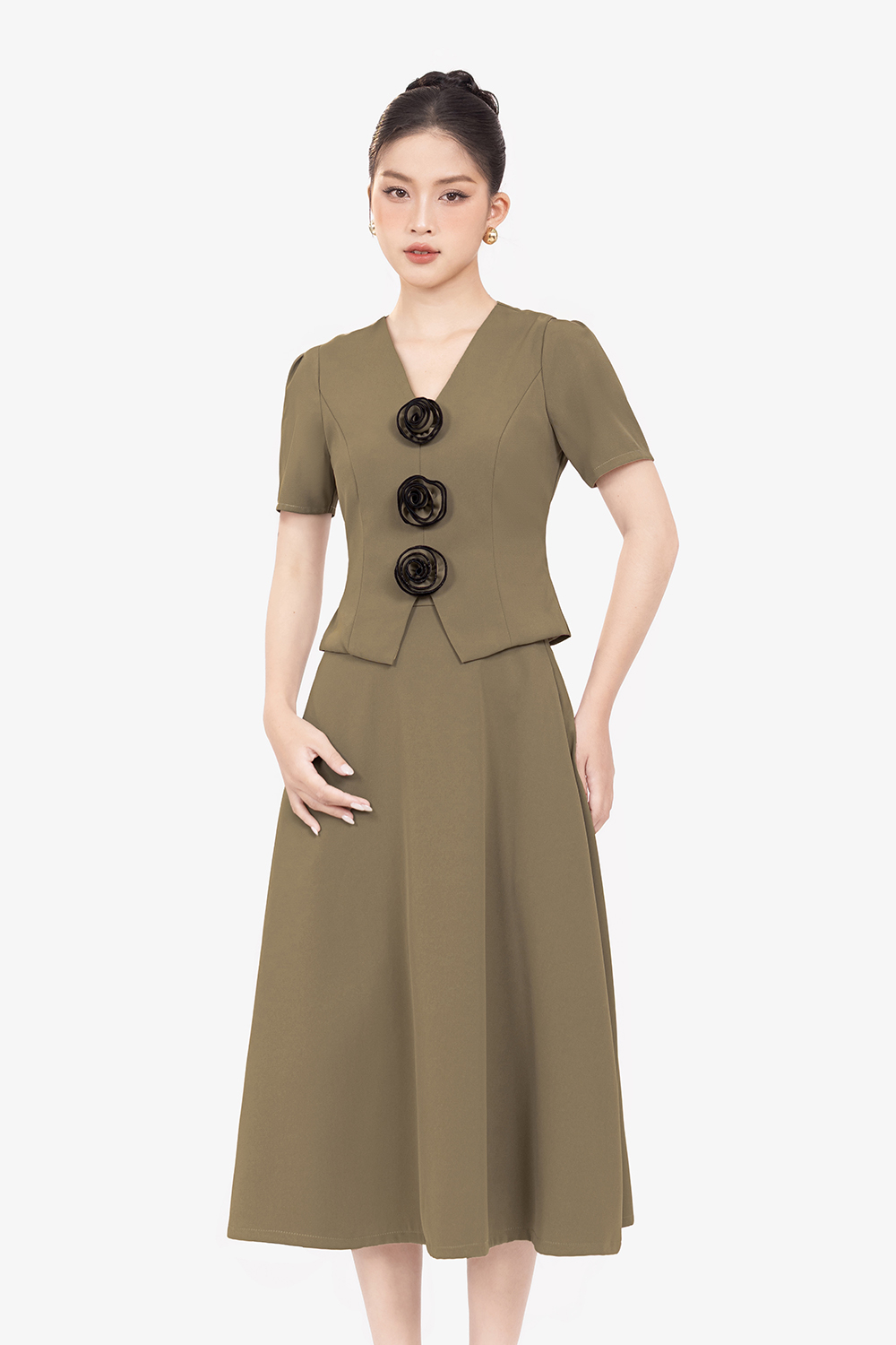 Chân váy xòe công sở màu nâu