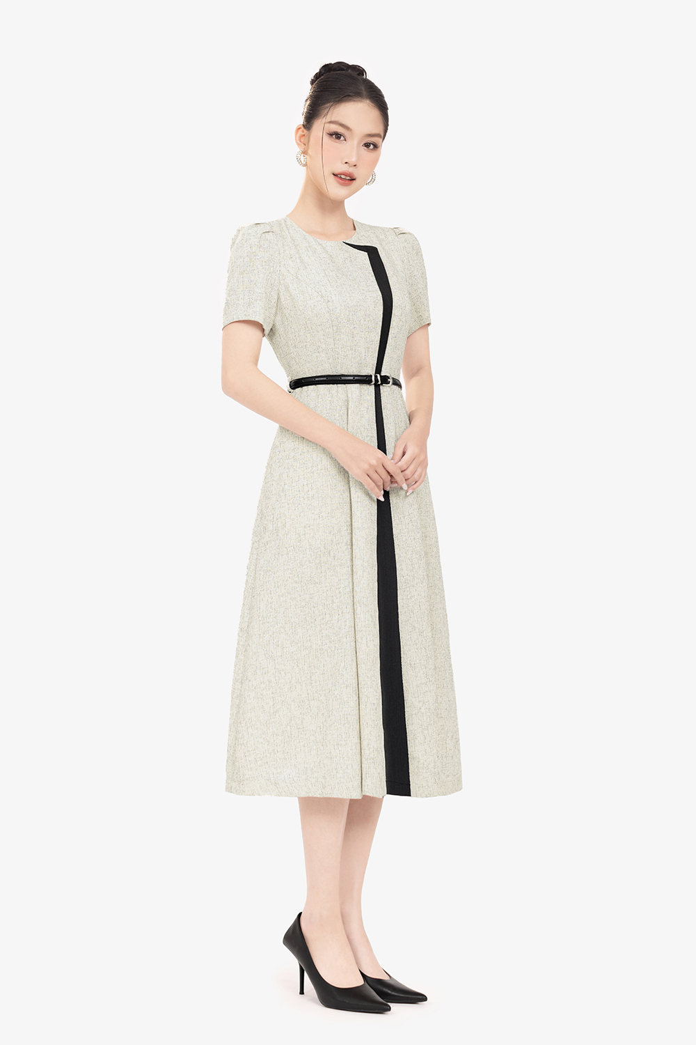 Đầm xòe công sở phối màu xám đen