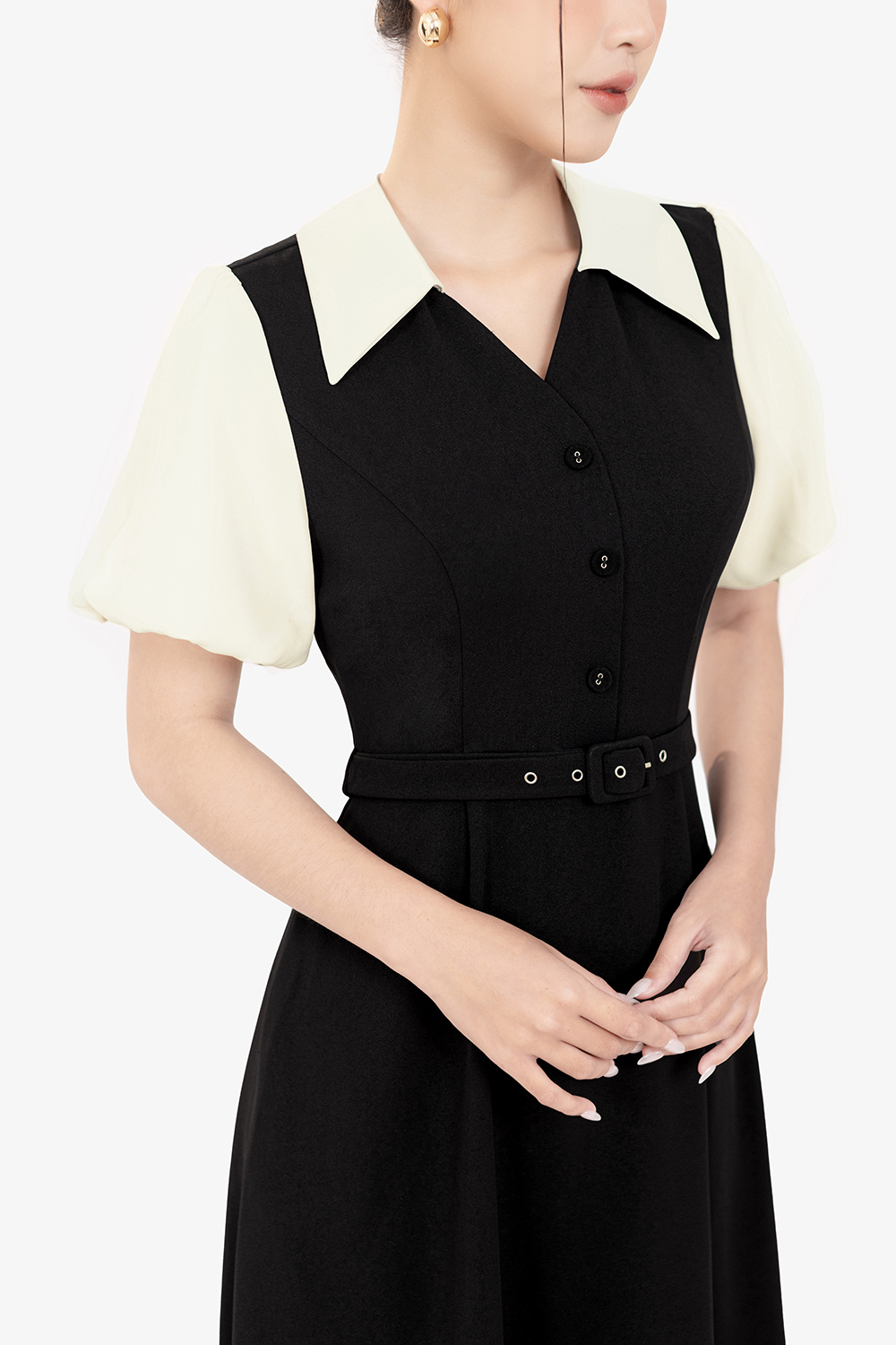 Đầm đen công sở phối màu