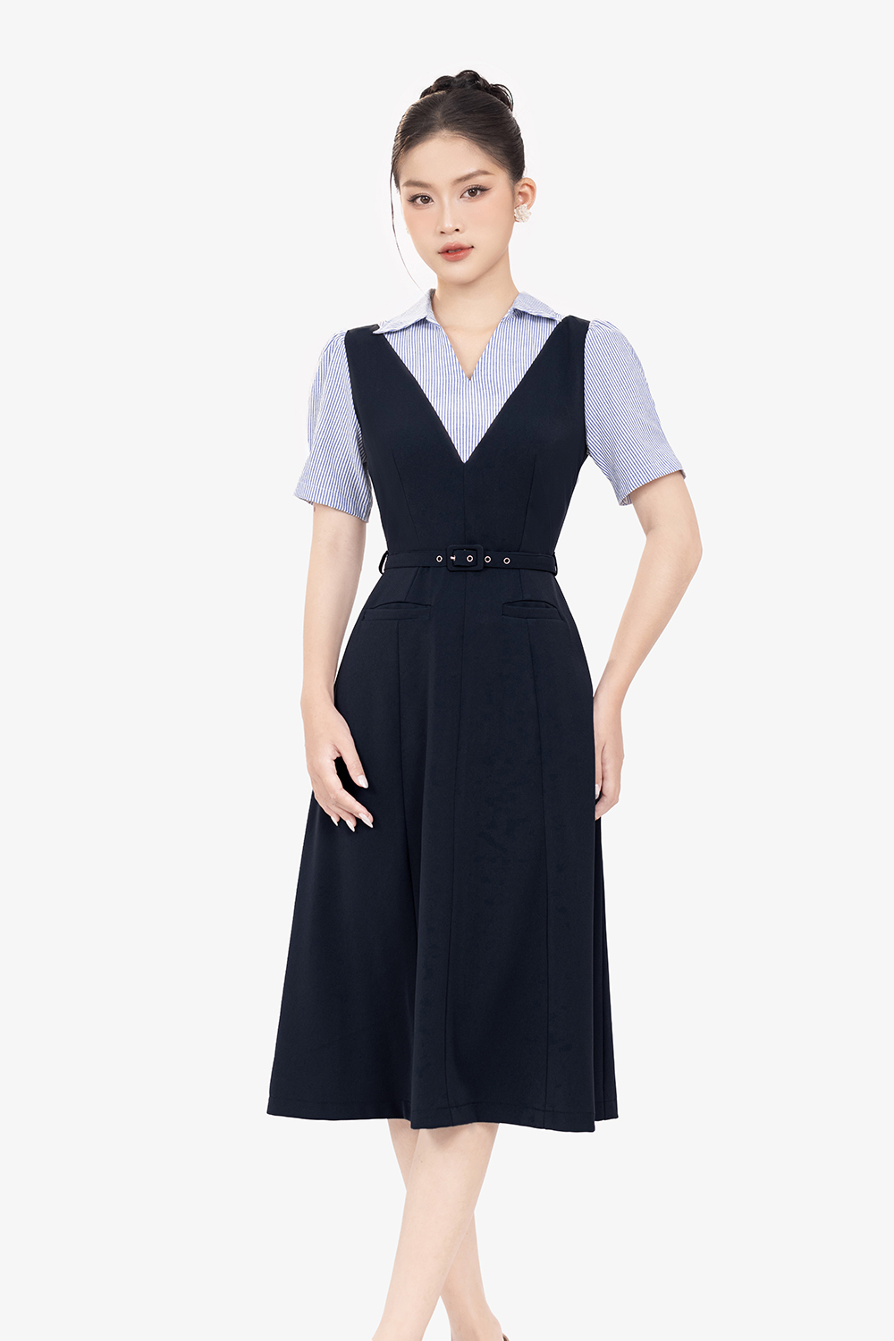 Đầm xòe công sở phối màu kèm thắt lưng