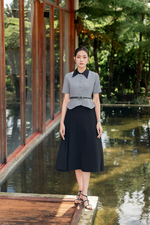 Áo công sở peplum cổ đen phối cúc
