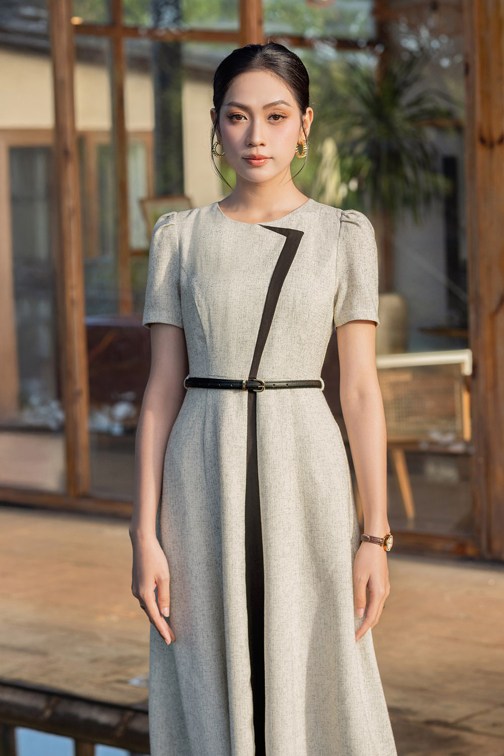 Đầm xòe công sở phối màu xám đen