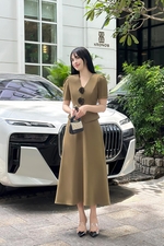 Chân váy xòe công sở màu nâu