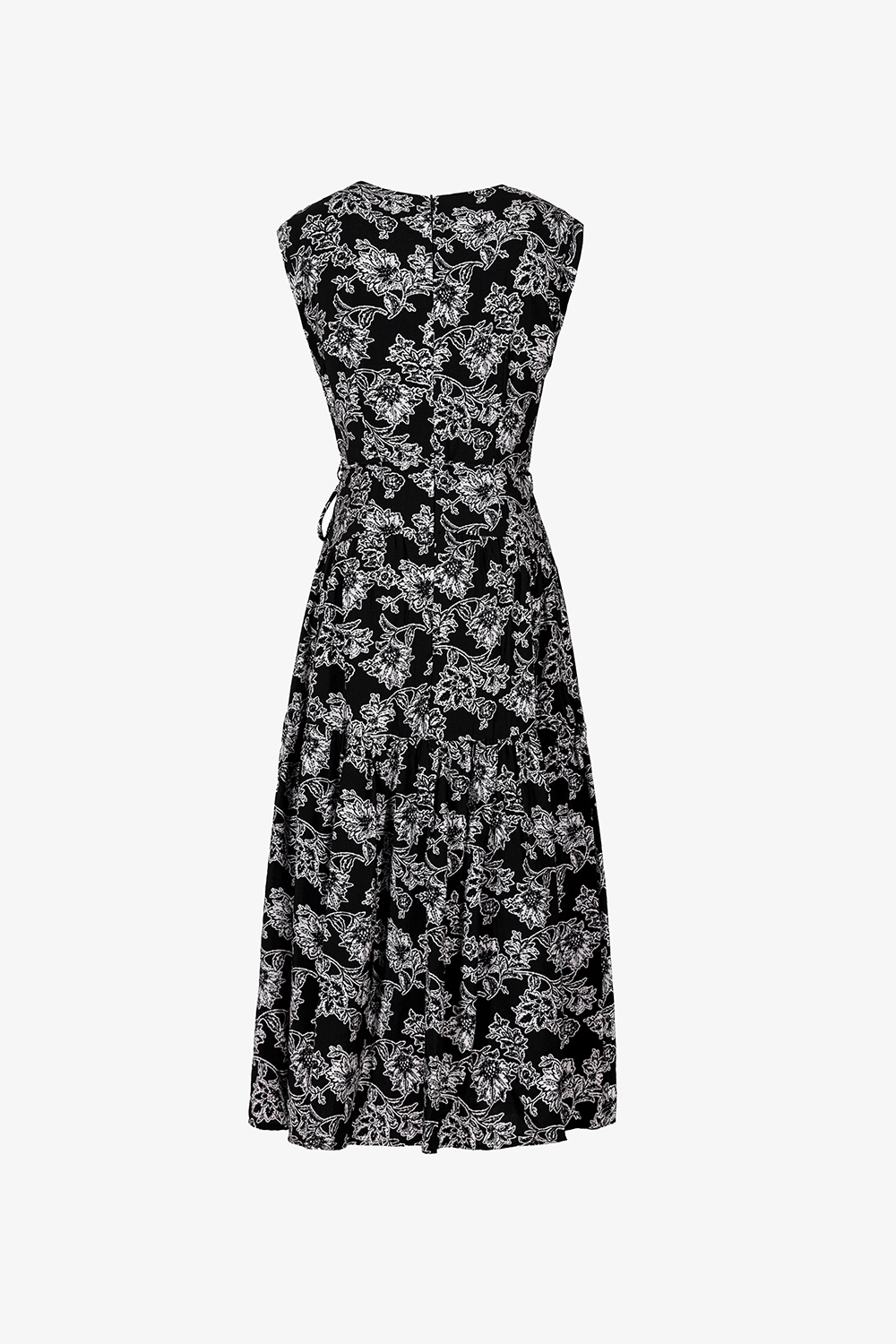 Đầm đen hoa cổ V thắt nơ eo