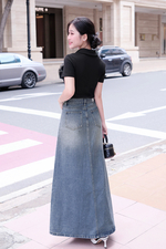 Áo thun gân cotton cổ sen màu đen