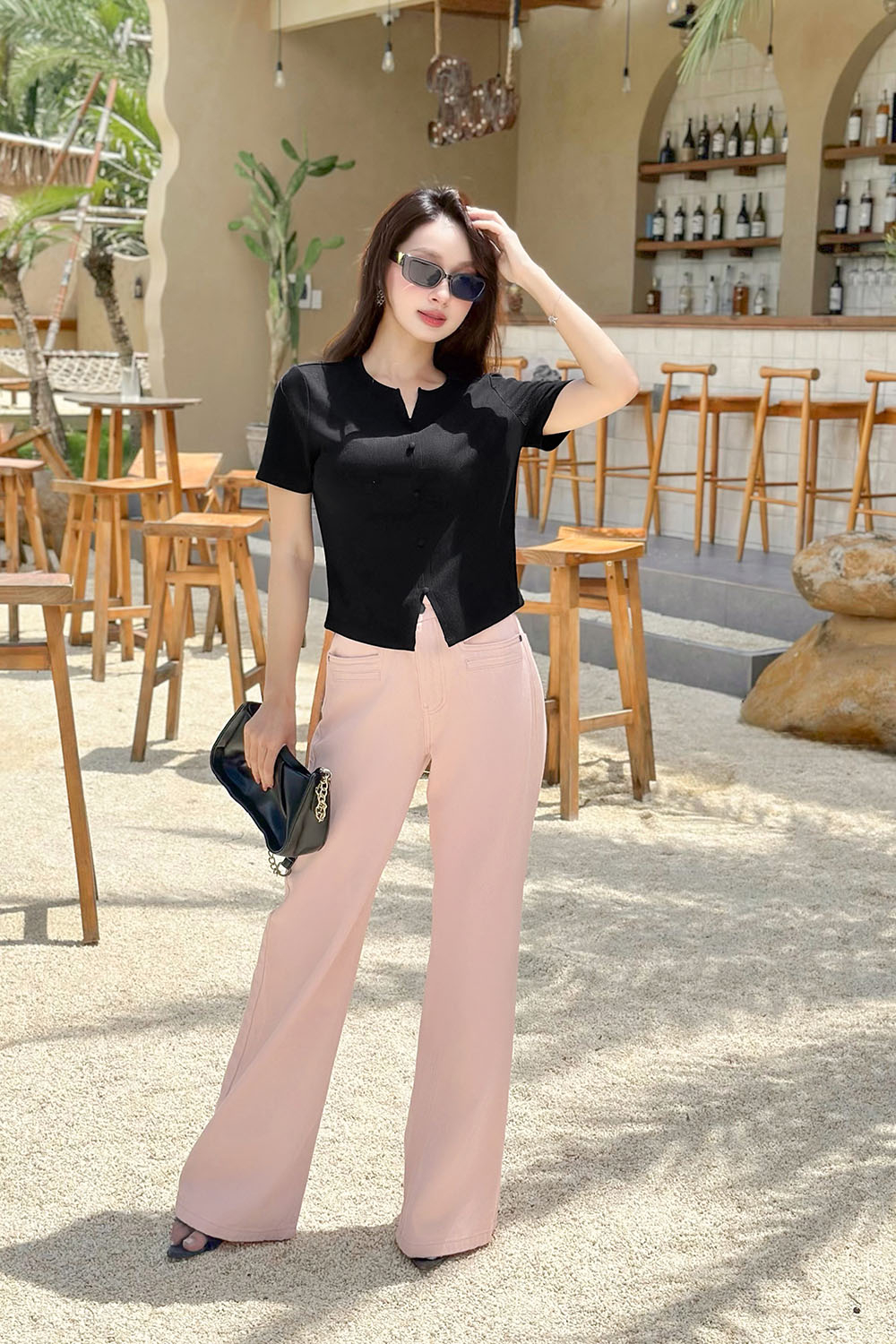 Quần jeans nữ ống suông màu hồng