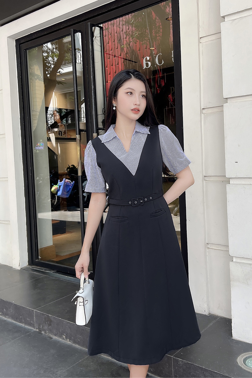 Đầm xòe công sở phối màu kèm thắt lưng