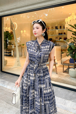 Đầm xòe họa tiết cổ phối nơ