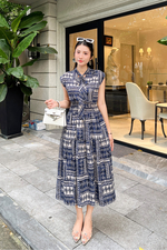 Đầm xòe họa tiết cổ phối nơ