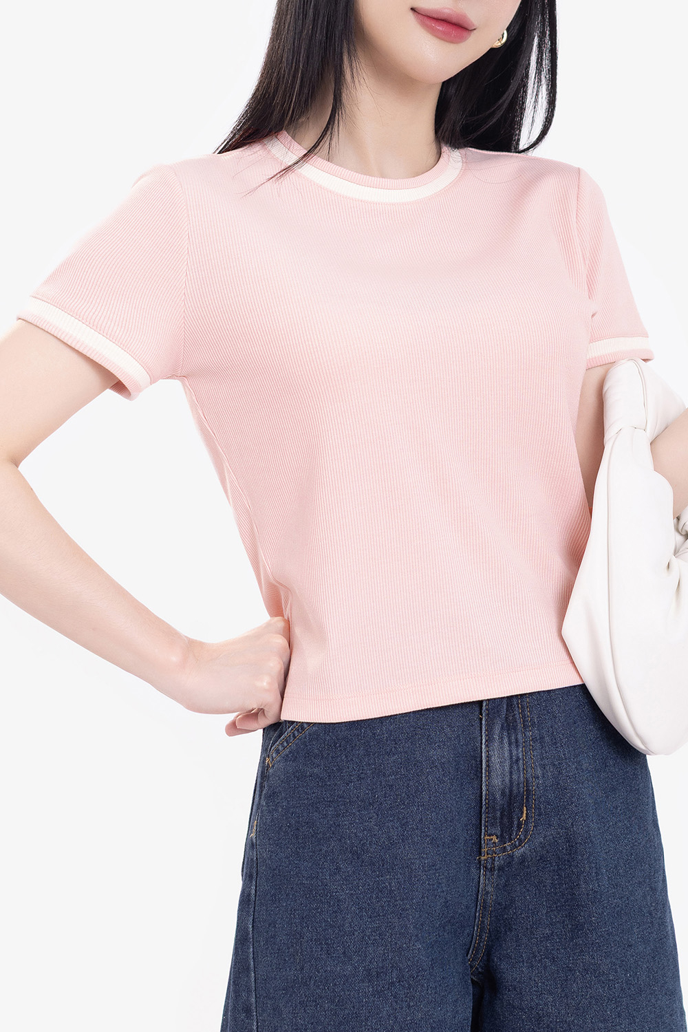 Áo thun gân cotton màu hồng viền trắng