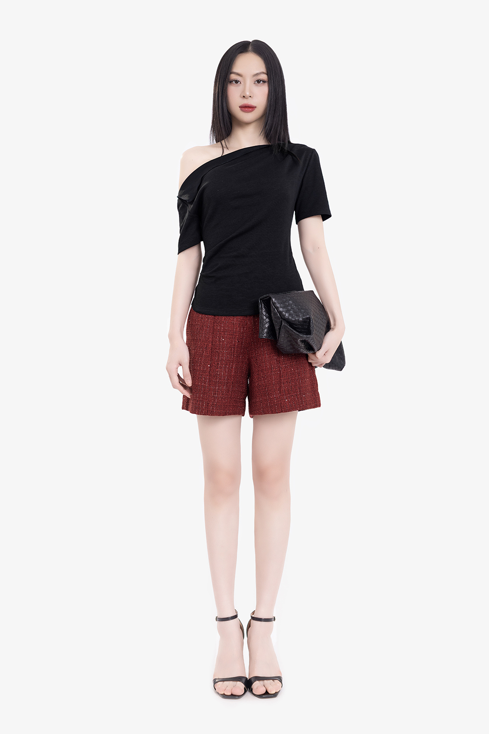 Quần short tweed màu đỏ